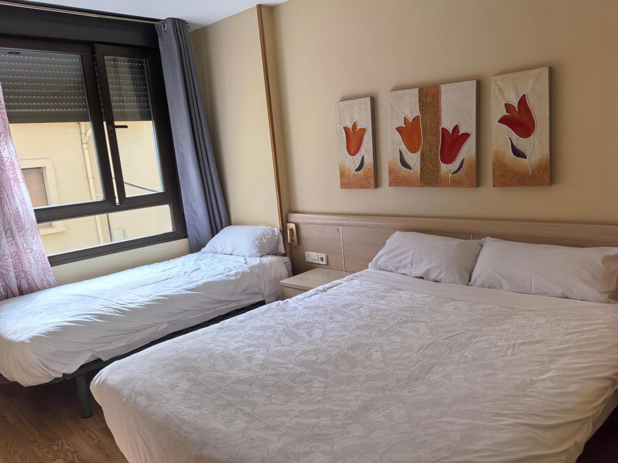 Hostal San Isidro Autol Buitenkant foto